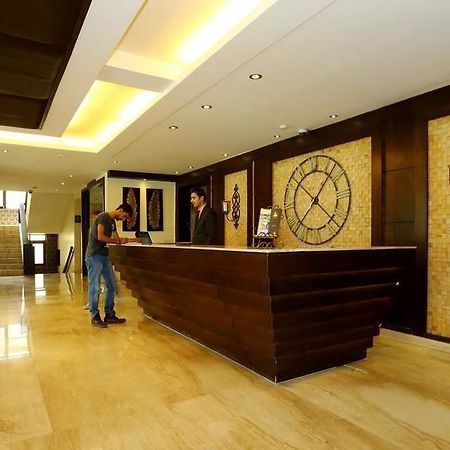 Hotel Pine Spring Wazir Bagh Srīnagar Extérieur photo