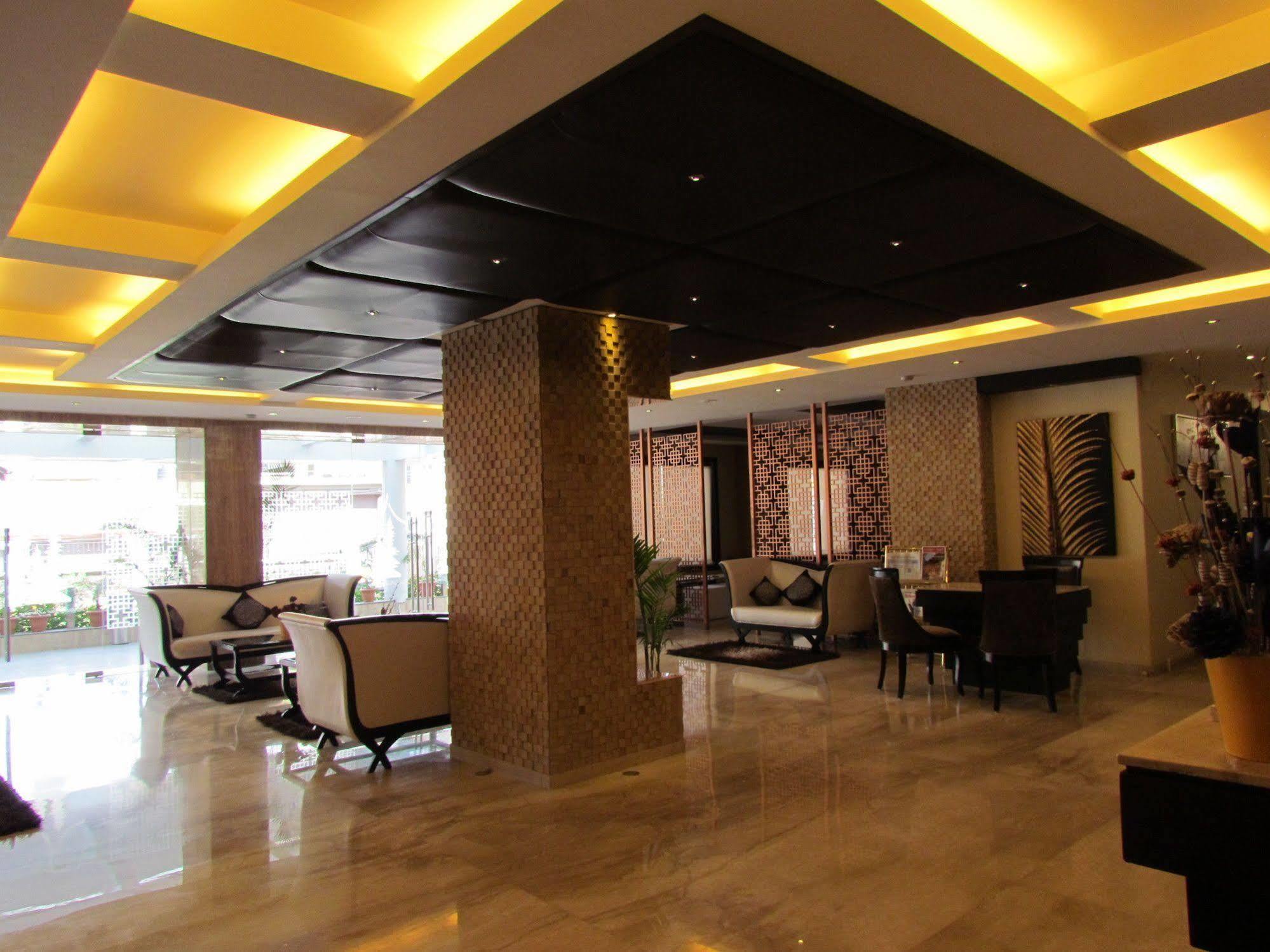 Hotel Pine Spring Wazir Bagh Srīnagar Extérieur photo