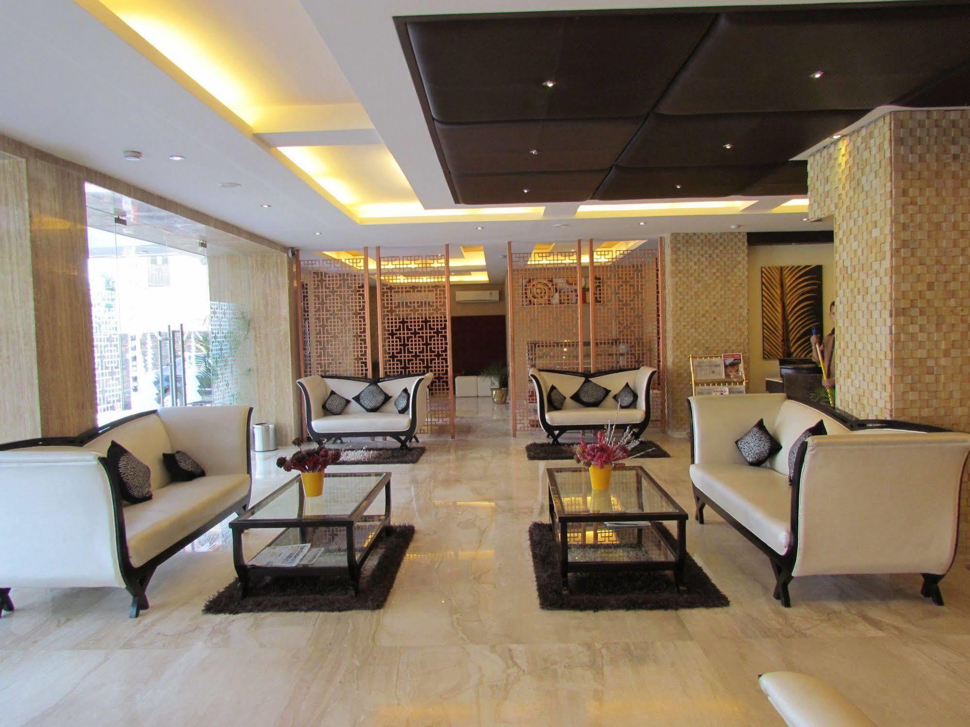 Hotel Pine Spring Wazir Bagh Srīnagar Extérieur photo